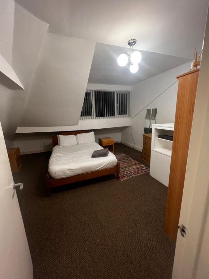 Apartmán No 5 - Large 1 Bed Near Sefton Park And Lark Lane Liverpool Exteriér fotografie