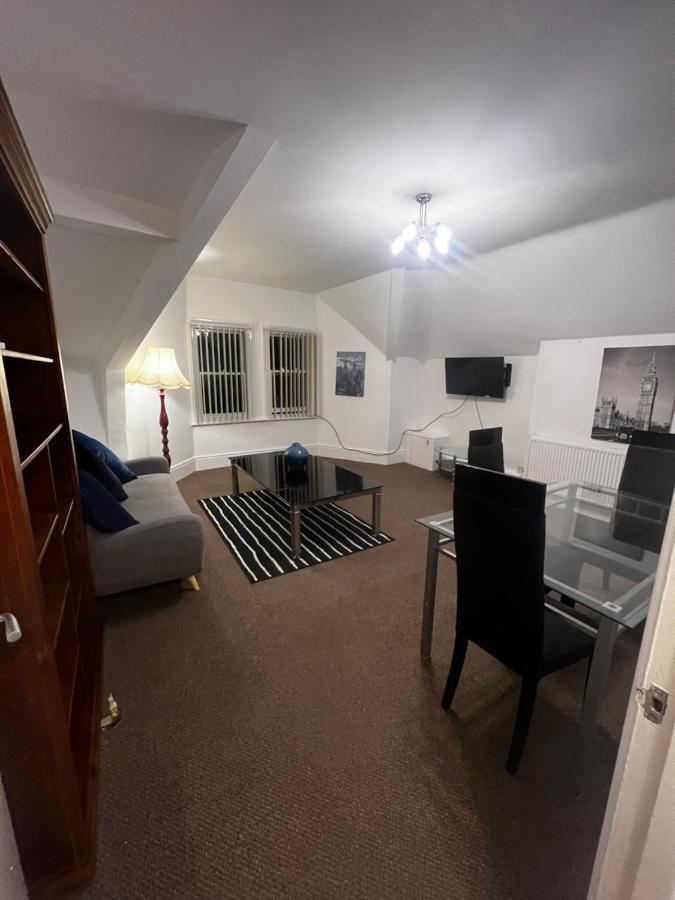 Apartmán No 5 - Large 1 Bed Near Sefton Park And Lark Lane Liverpool Exteriér fotografie